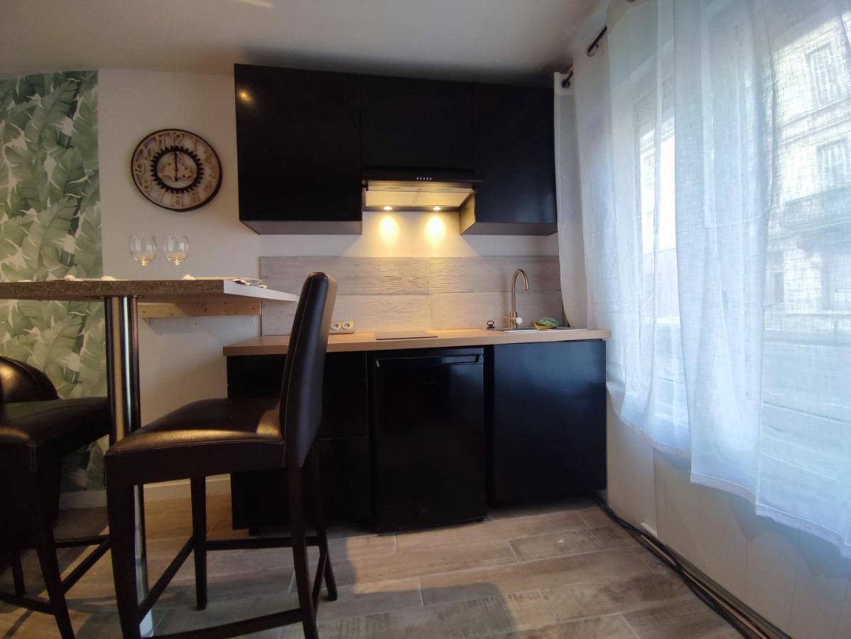 L'Escale Niortaise - Centre-Ville - 10Mn Gare - Wifi - Netflix Εξωτερικό φωτογραφία