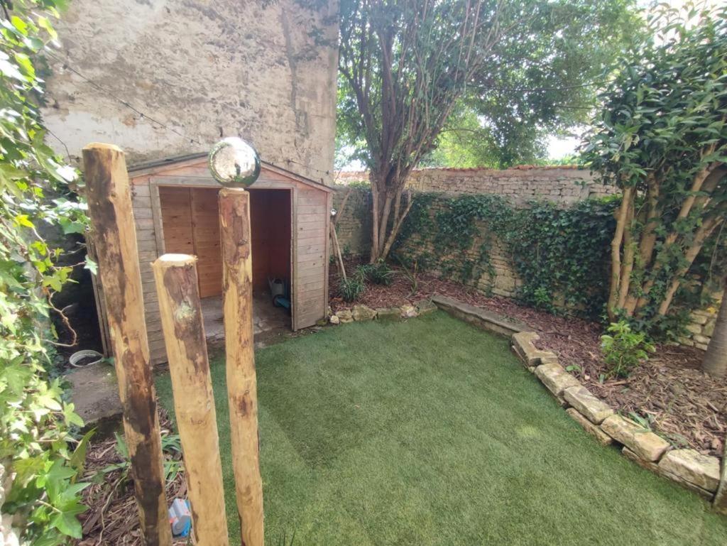 L'Escale Niortaise - Centre-Ville - 10Mn Gare - Wifi - Netflix Εξωτερικό φωτογραφία