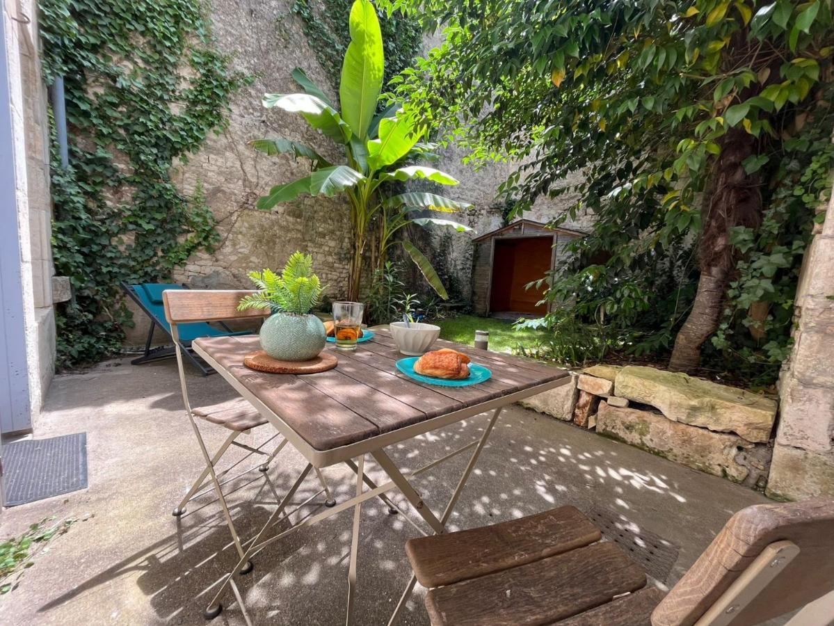 L'Escale Niortaise - Centre-Ville - 10Mn Gare - Wifi - Netflix Εξωτερικό φωτογραφία